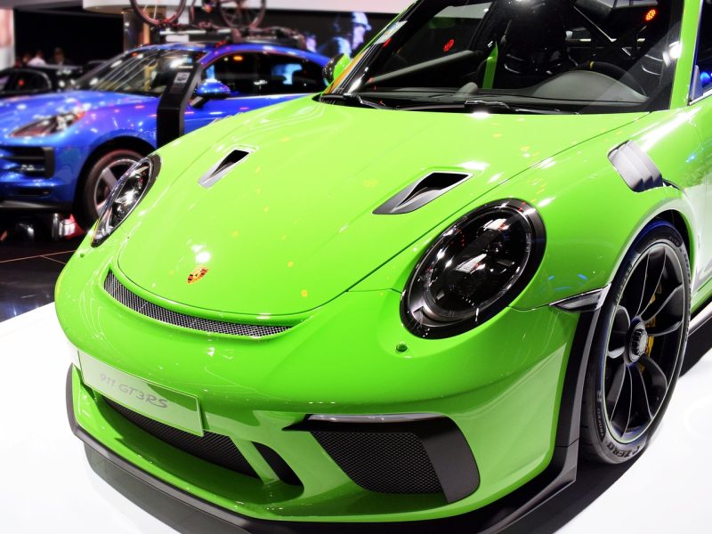 Jaki model marki Porsche warto wypożyczyć?