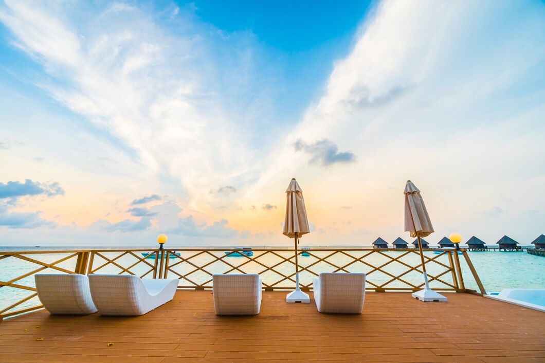 Jak spędzić idealny weekend w luksusowym apartamencie przy morzu?